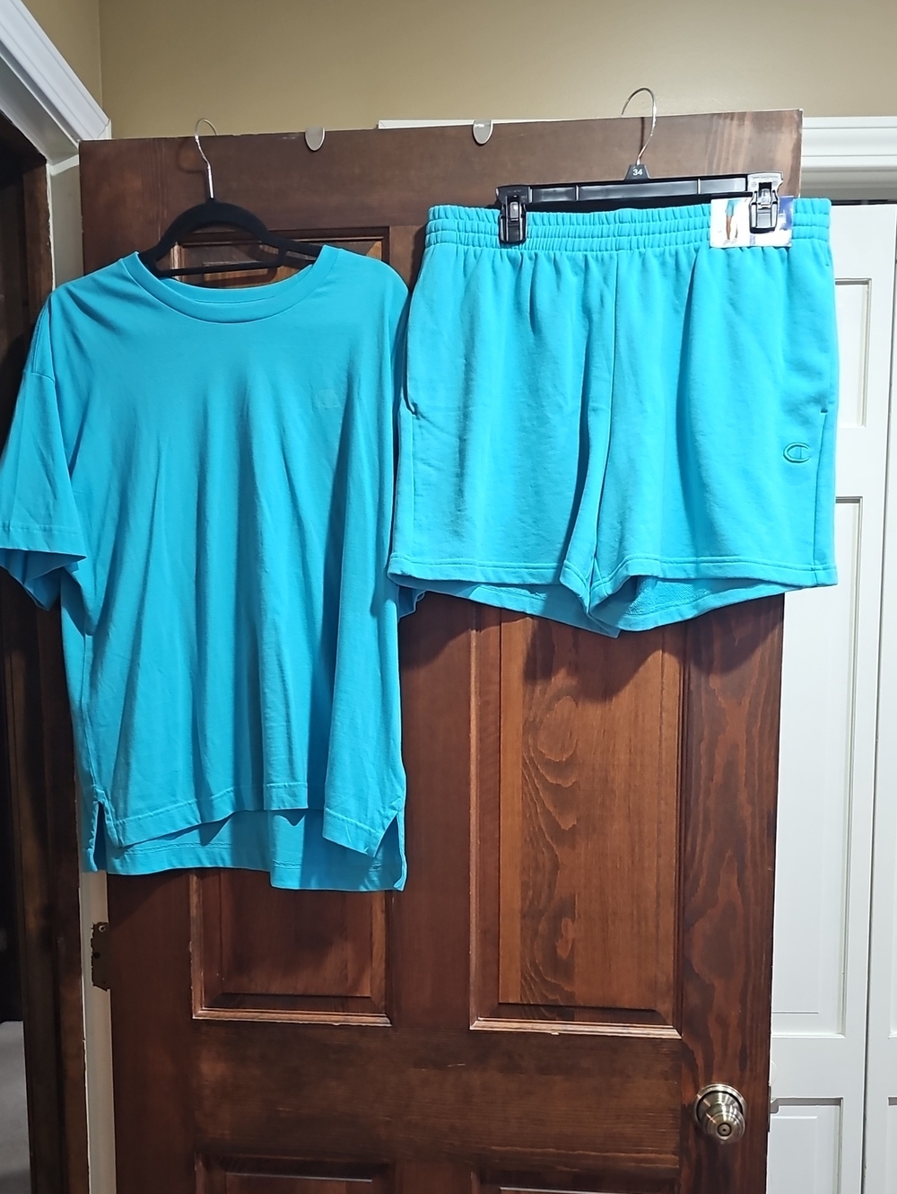 Champion Bright Turquoise Athletic Tee and Shorts Set Size Large